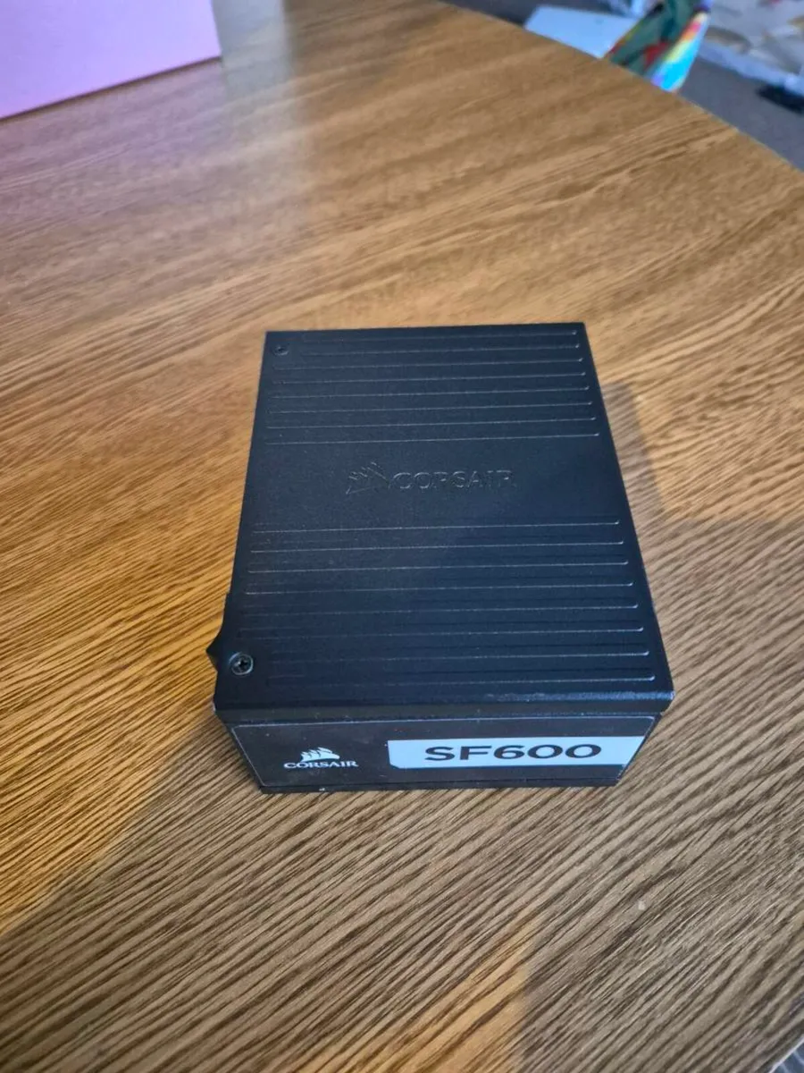 Corsair SF600 Power supply - Image 2