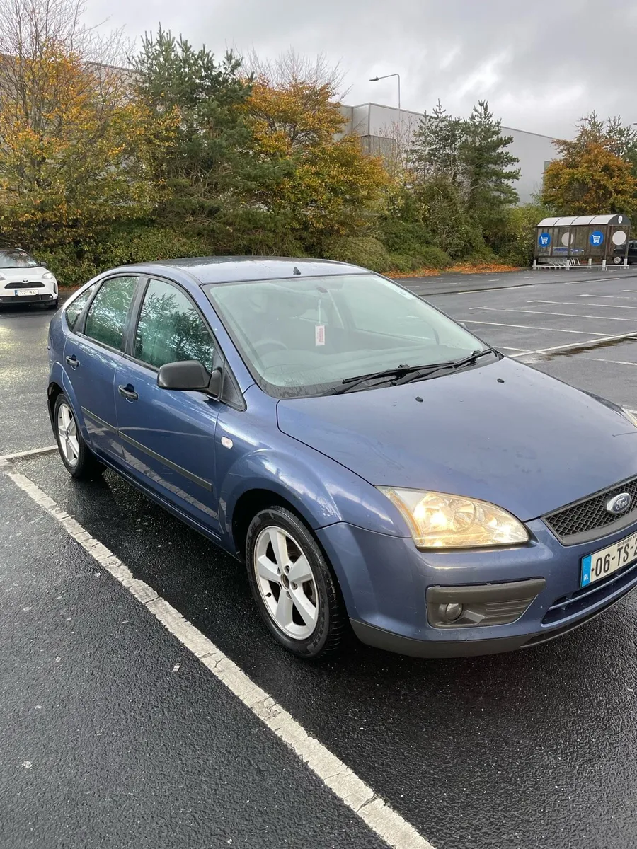 2006 ford focus - Image 1