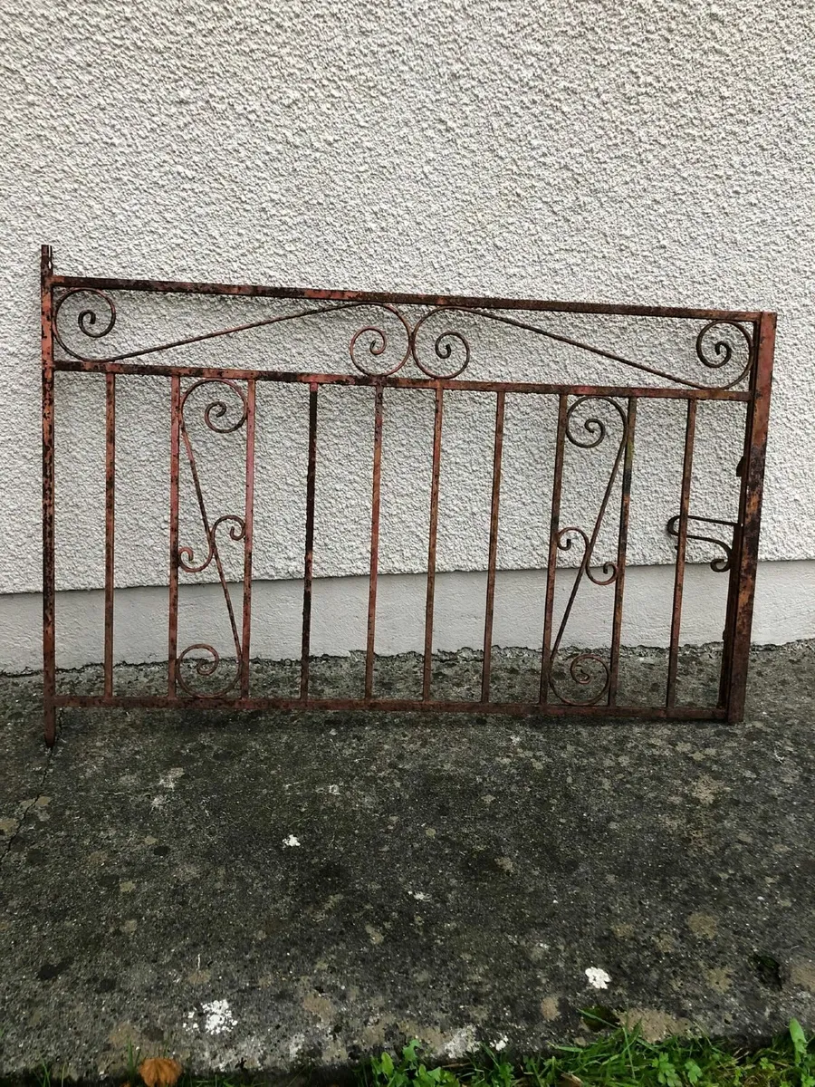Gates - Image 3