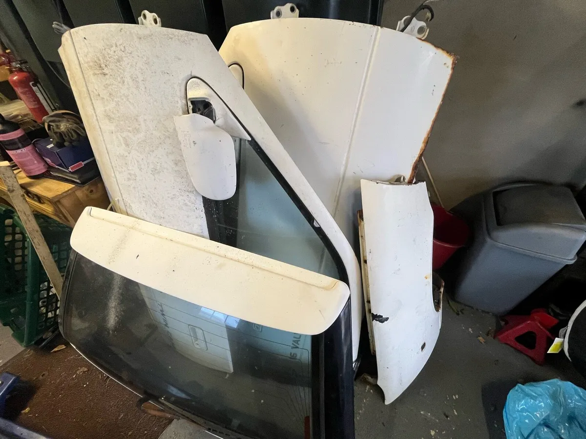 Suzuki Swift GTI parts - Image 1