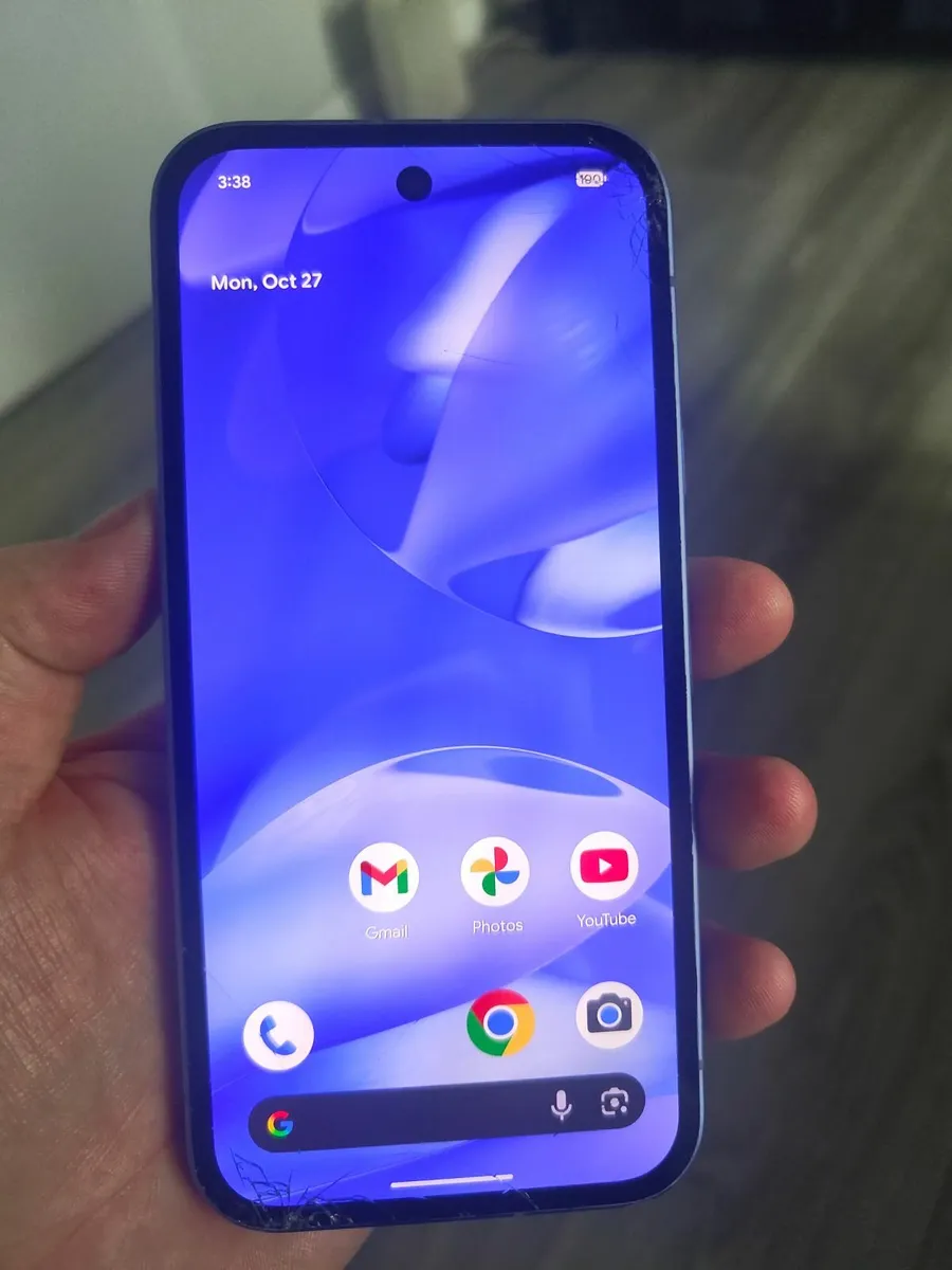 Google pixel 9a  5G 16GB Ram 8gb - Image 2