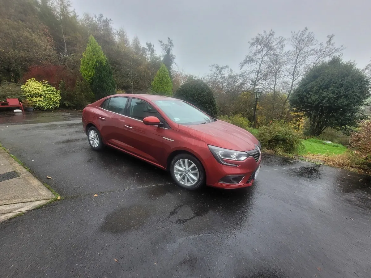 Renault Megane Dynamique Nav 2017 - Image 1