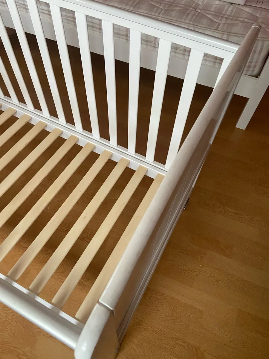 Cot bed - Image 4