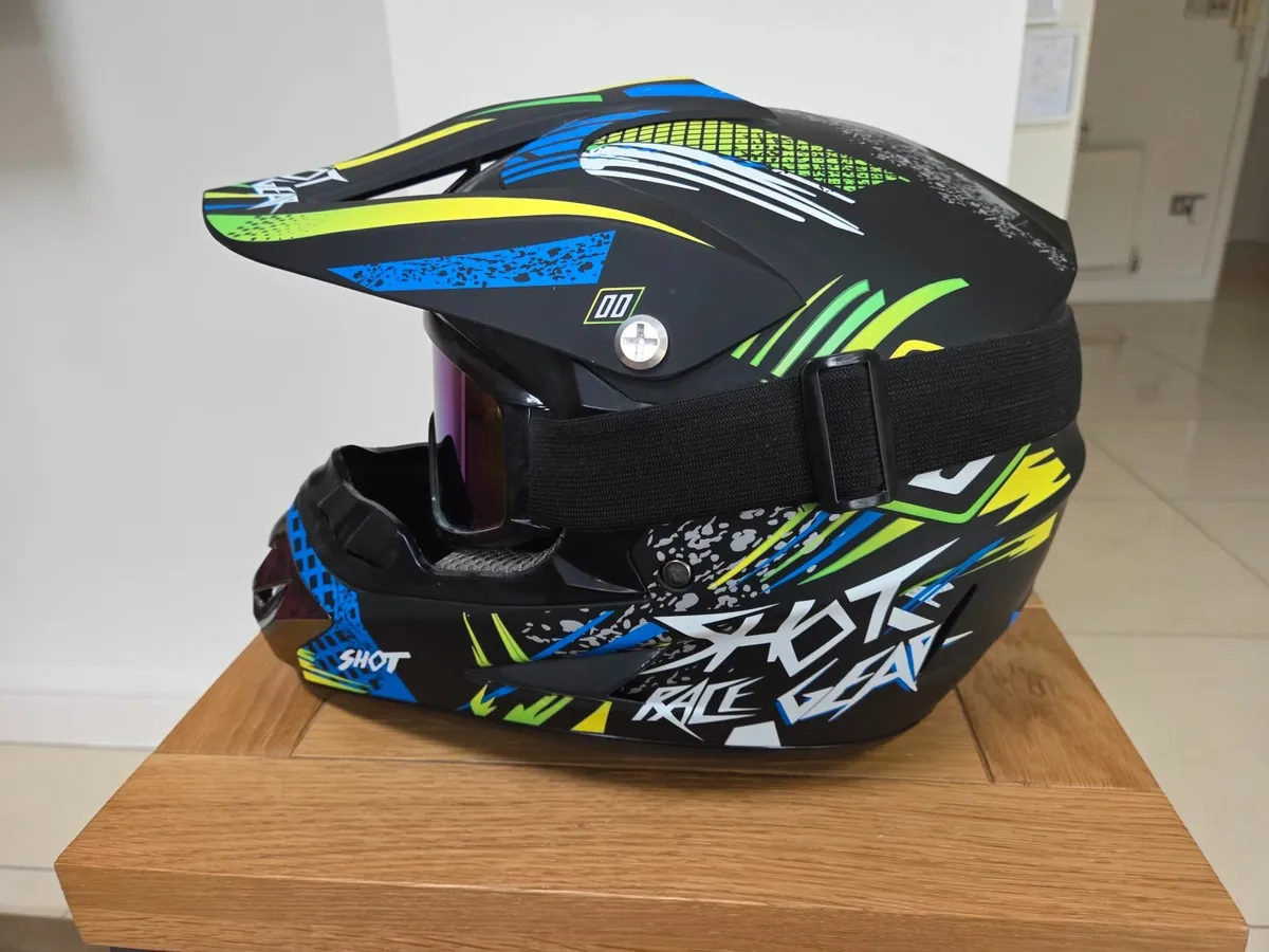 Mountain Bike Helmet pack - Image 1
