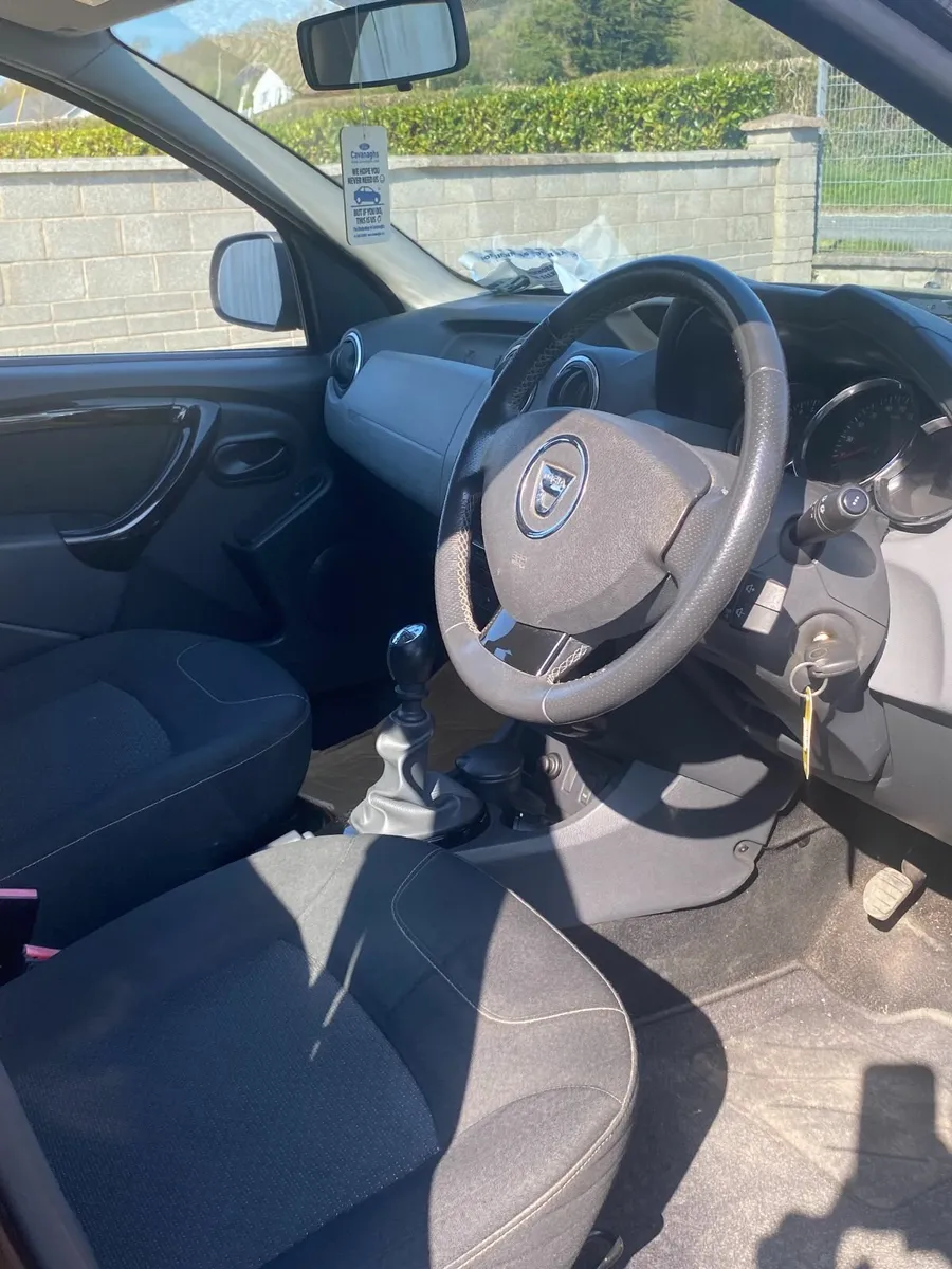 Dacia Duster 2014 - Image 2