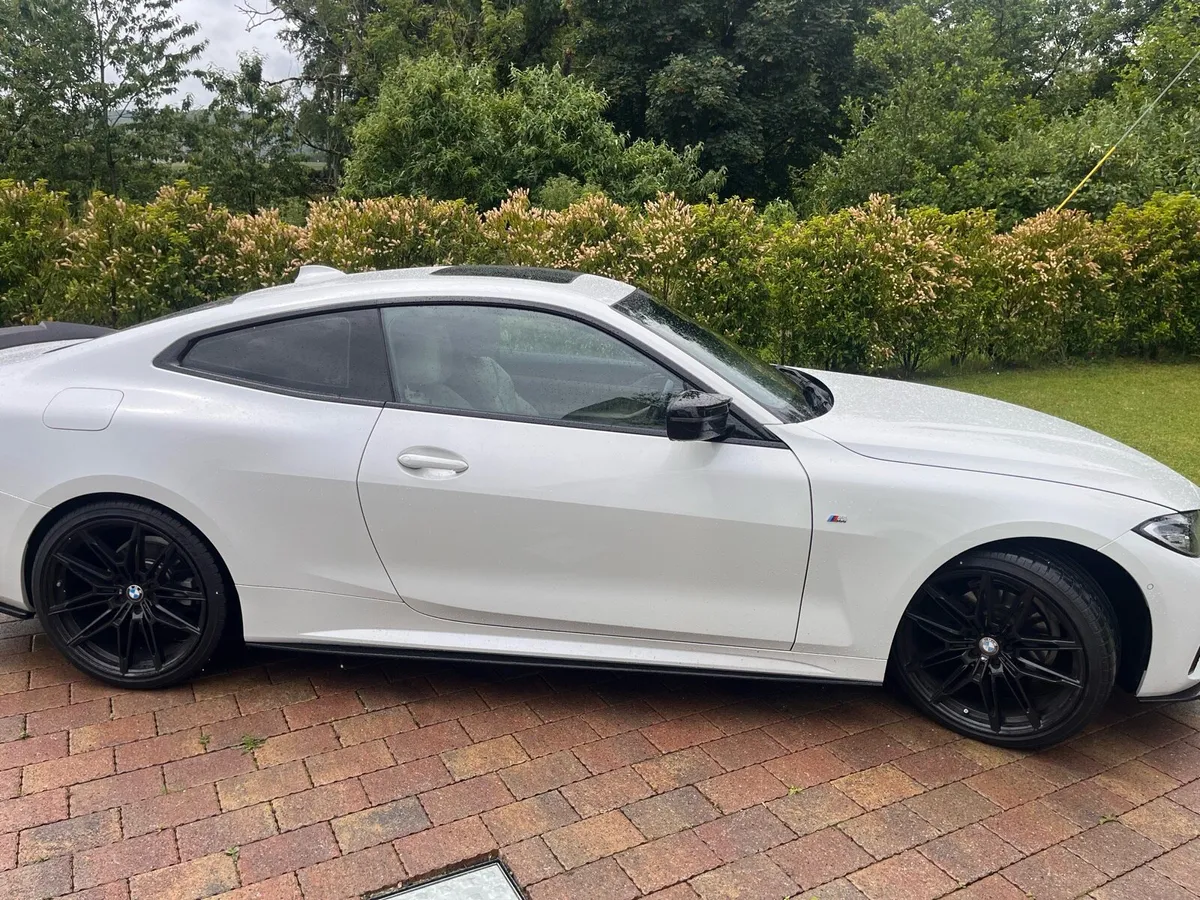 BMW 420 Coupe - Image 1