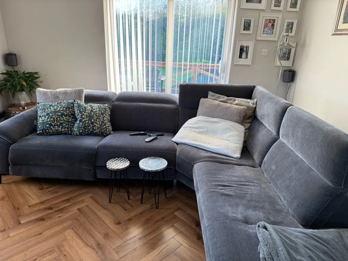 Corner Sofa - Image 2