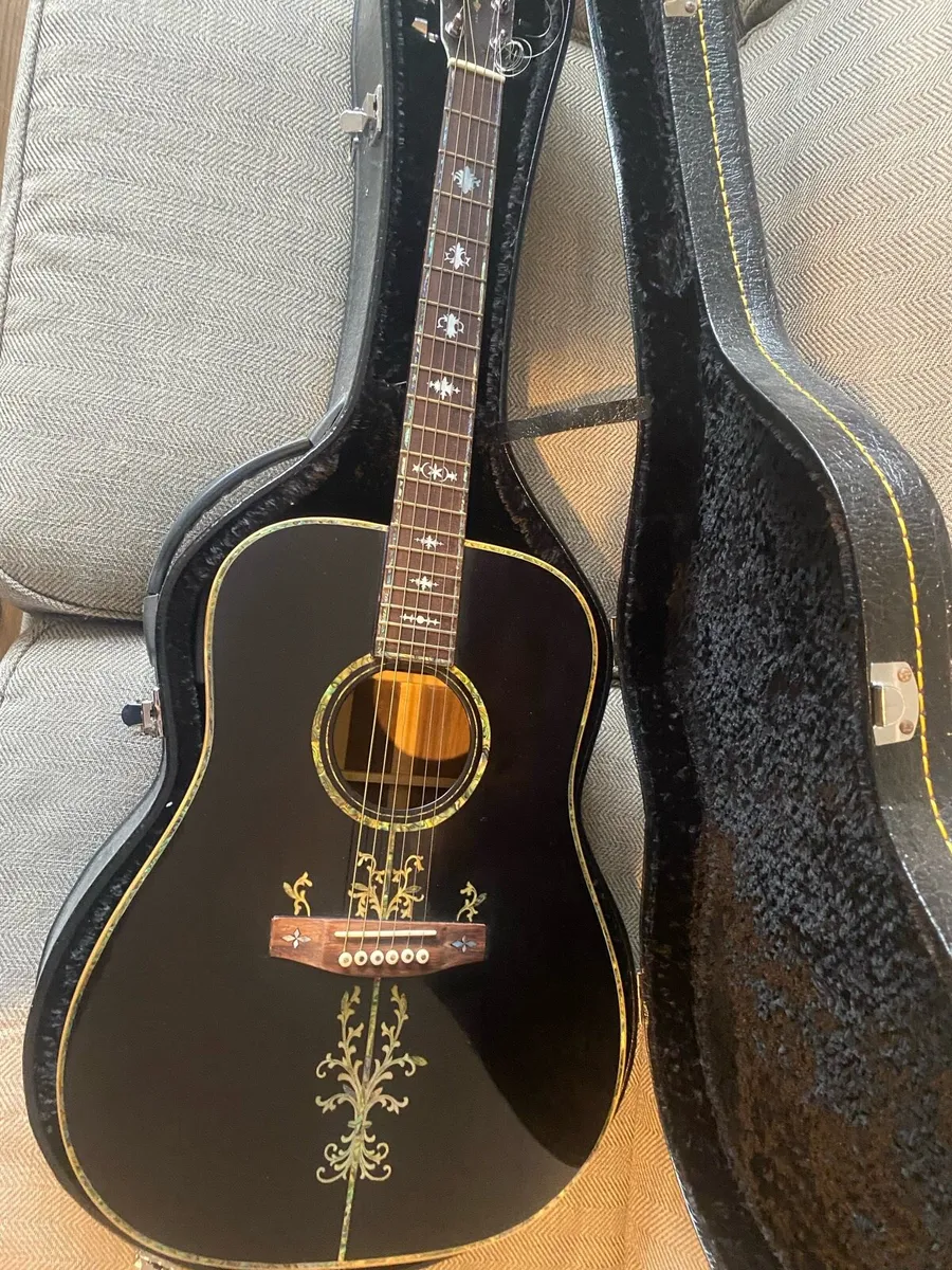 Guitar - Image 1