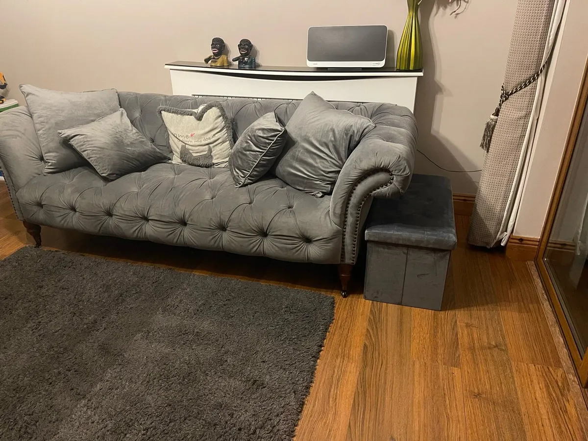 Chesterfield Sofa
