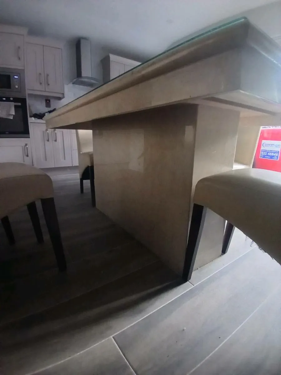 Solid Marble Dining table & 6 chairs - Image 4