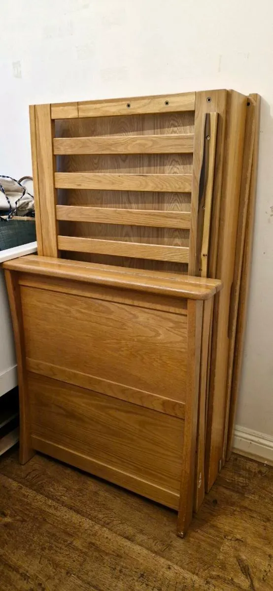 Mamas and Papas Ocean oak cot bed - Image 4