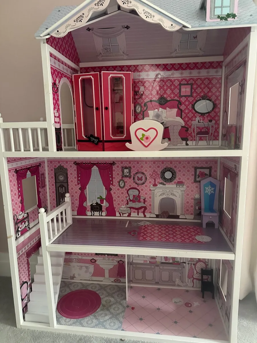 Barbie Doll House - Image 4