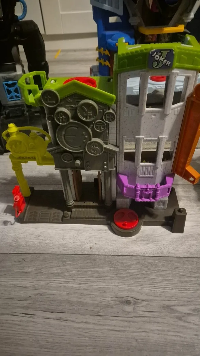 Batman toys - Image 2