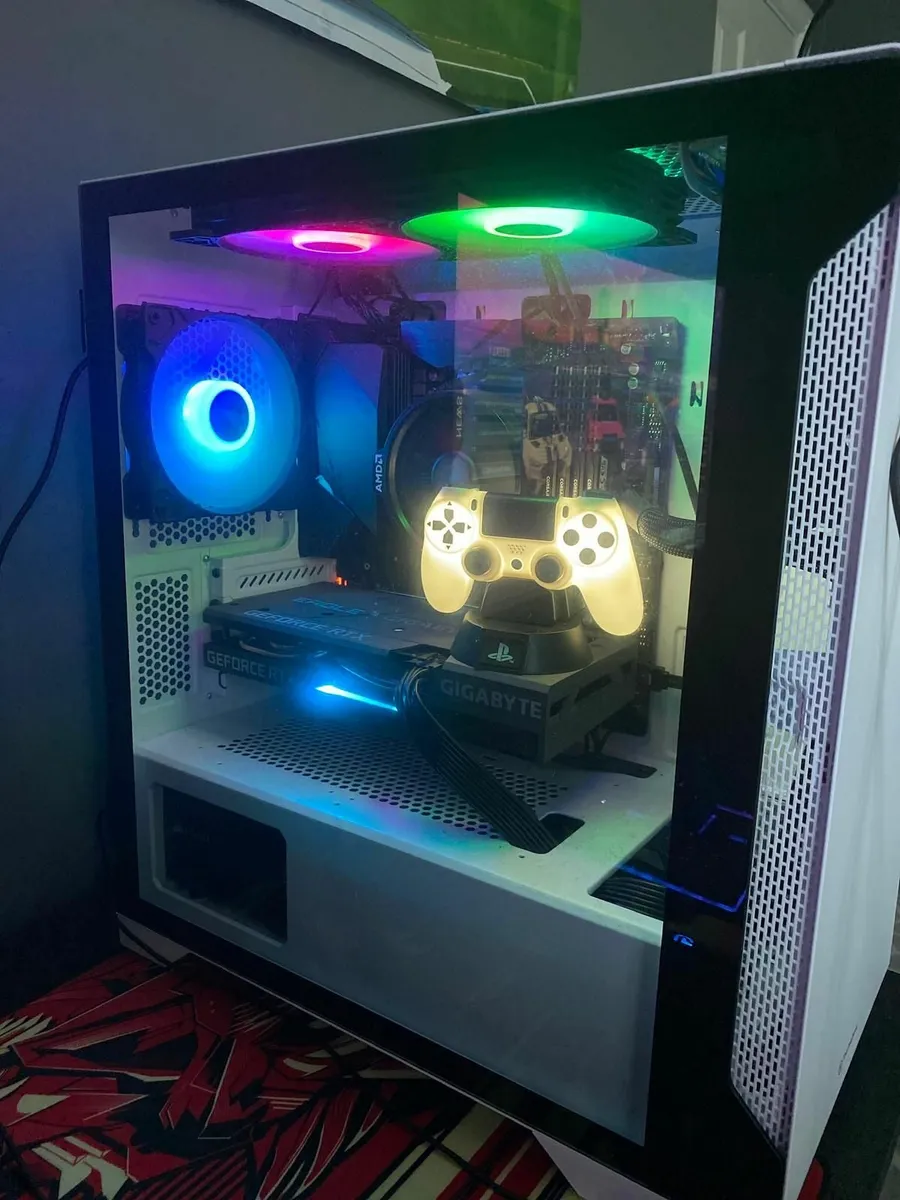 Gaming computer - Image 1