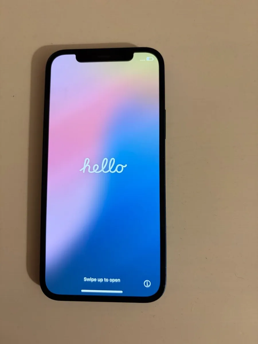 iPhone 12 - Image 2