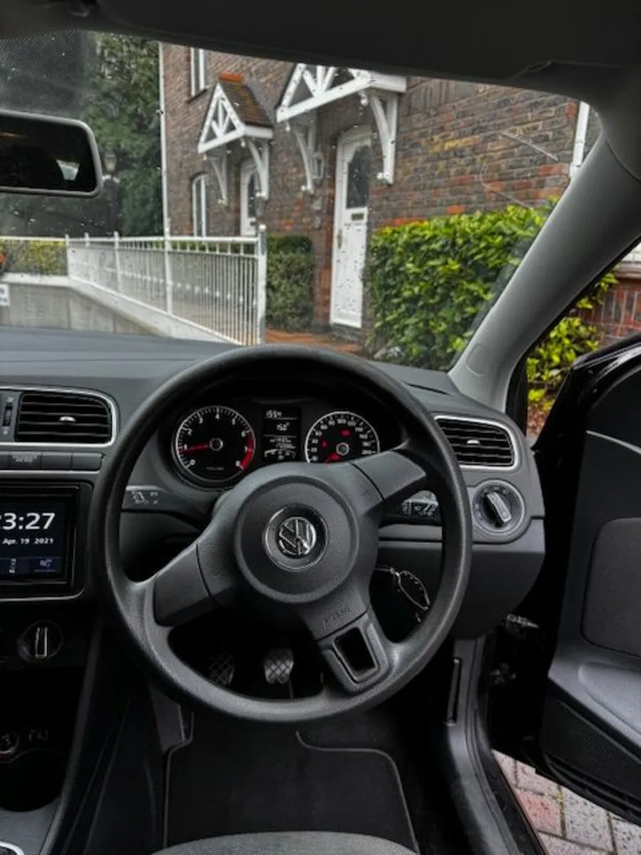 Volkswagen Polo 2011 - Image 4