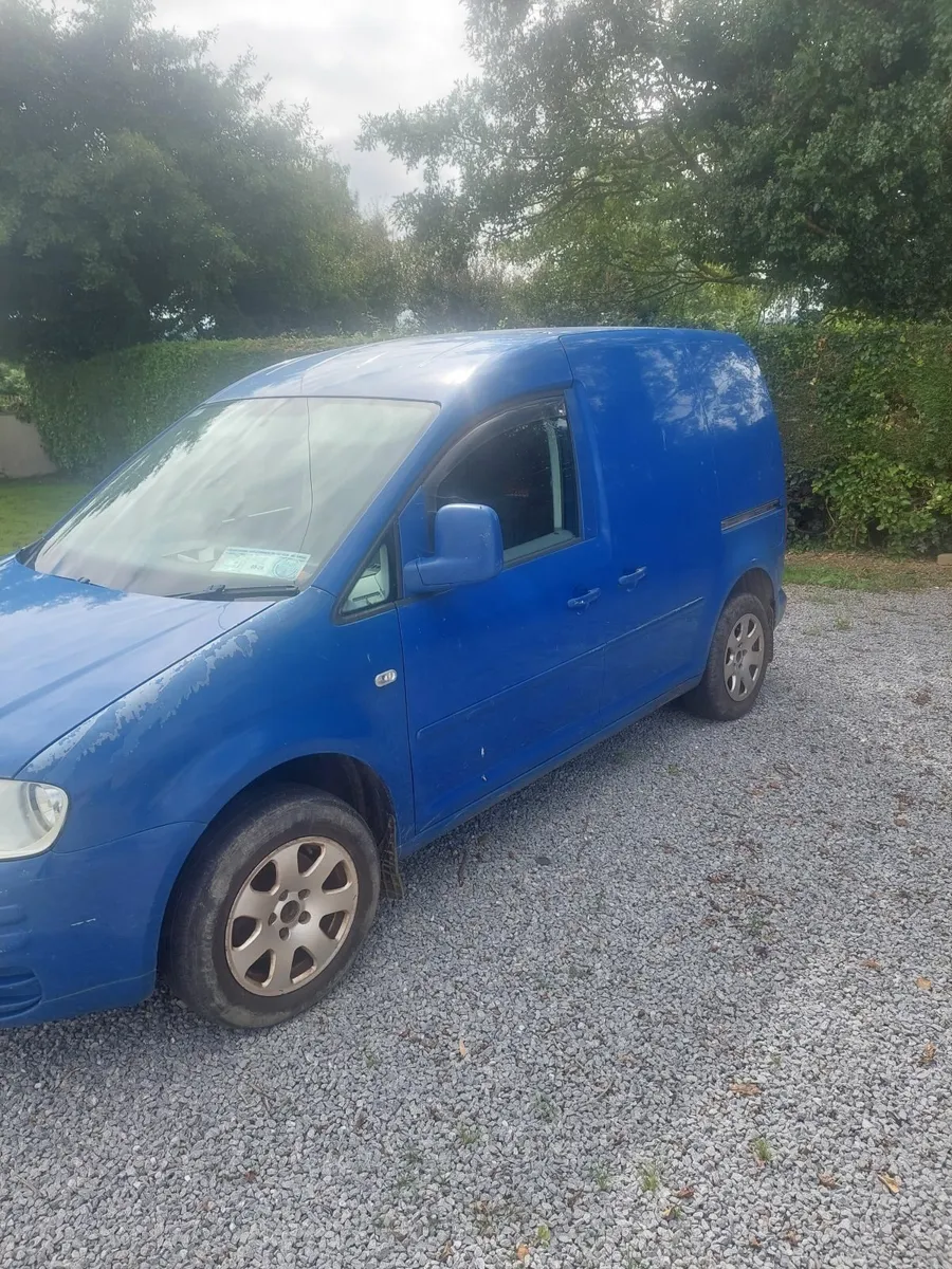 Volkswagen Caddy 2006 - Image 2