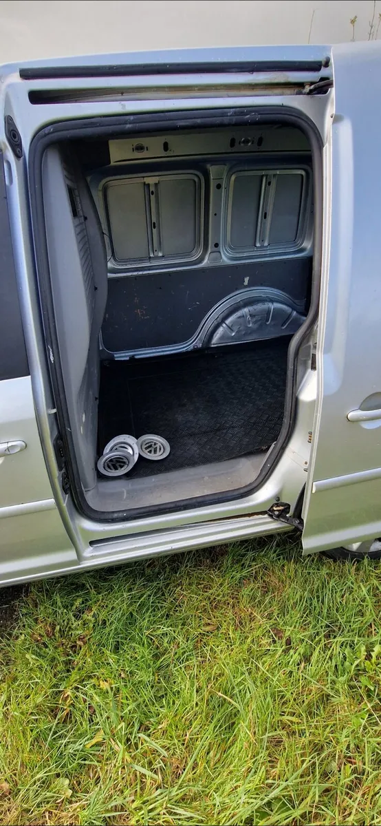 08 vw caddy van tdi - Image 4