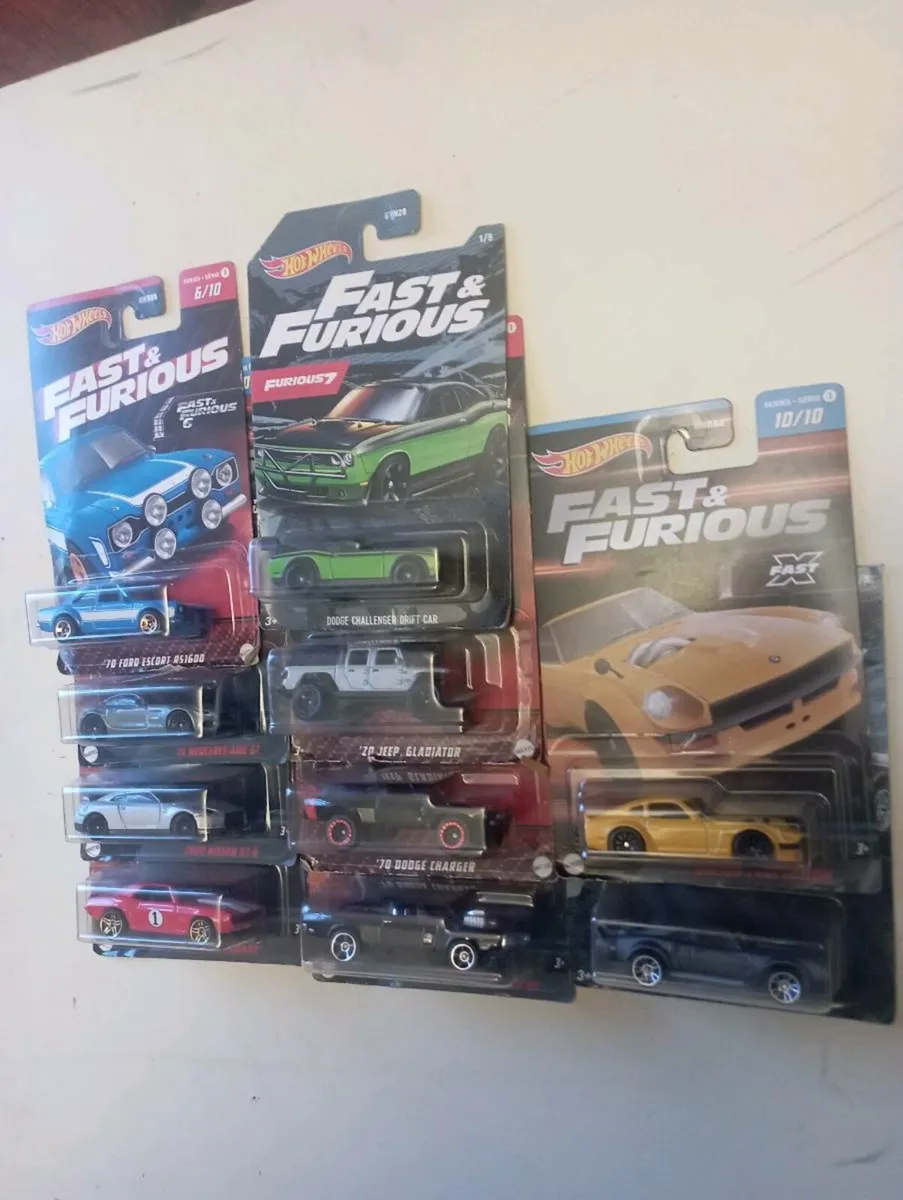 HOT WHEELS DIE-CAST  FAST AND FURIOUS DIE CAST €8 - Image 1