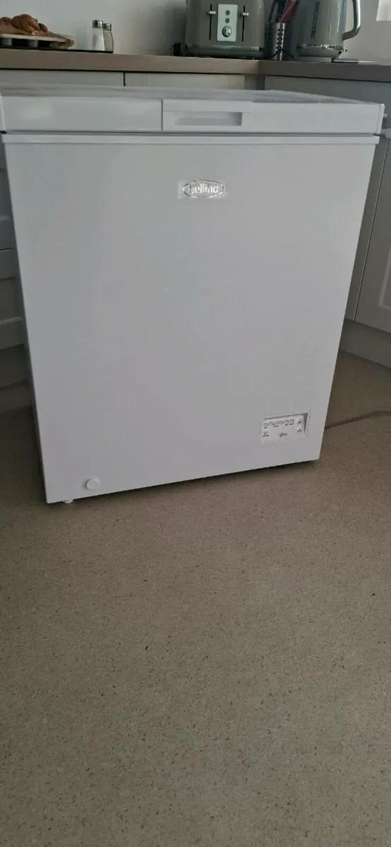 Chest freezer - Image 1