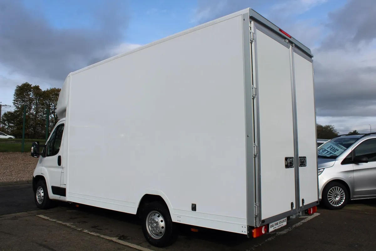 2025 Peugeot Boxer Low Loader - Image 4