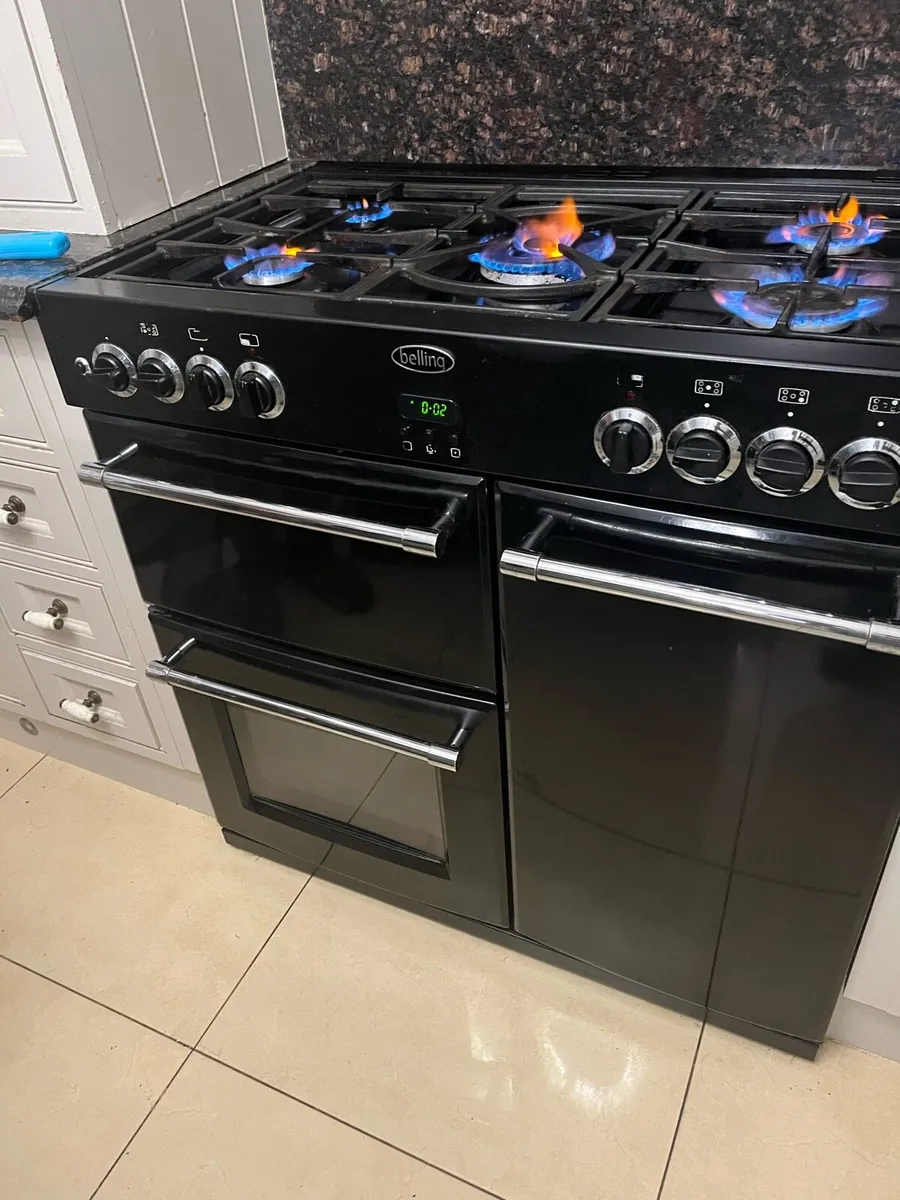 Belling duel fuel range - Image 1