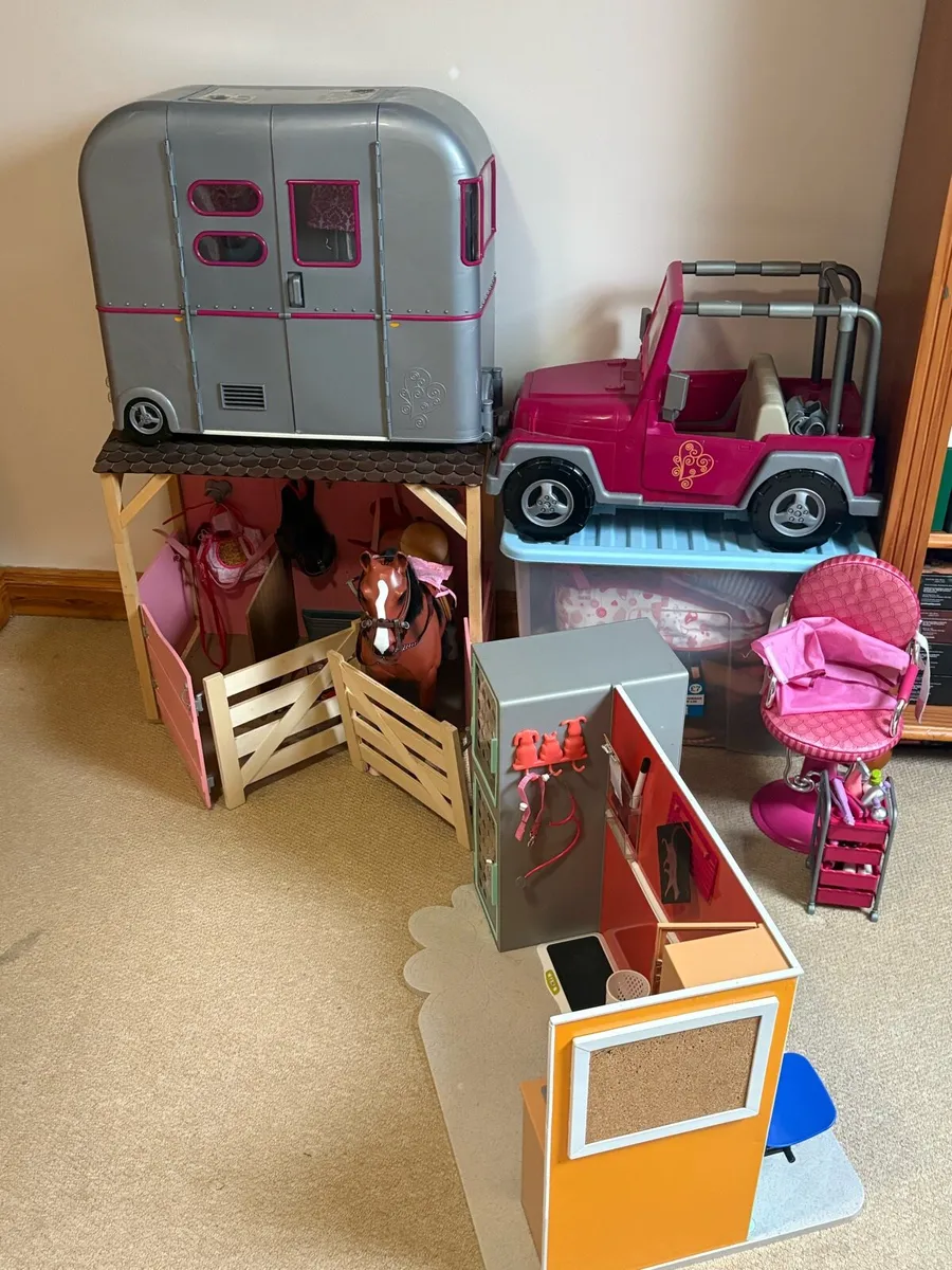 Our generation dolls and sets - Image 1