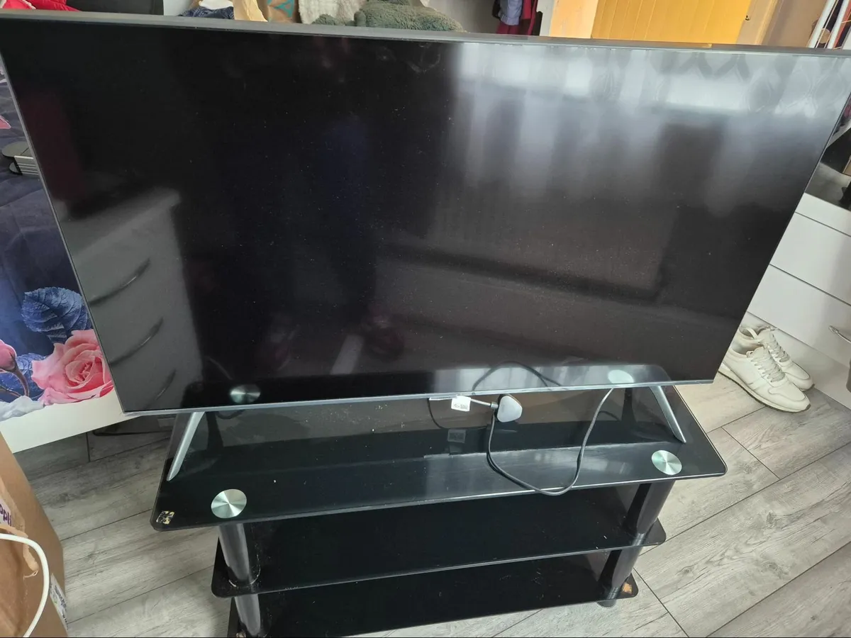 42 inch TV and TV Stand - Image 2