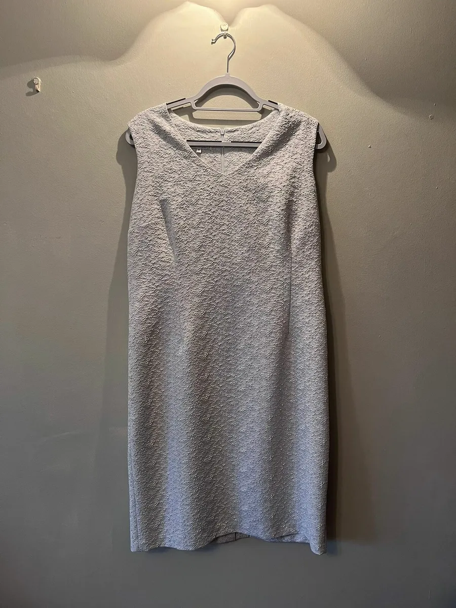 Lizabella Dress with Facinator - Image 3