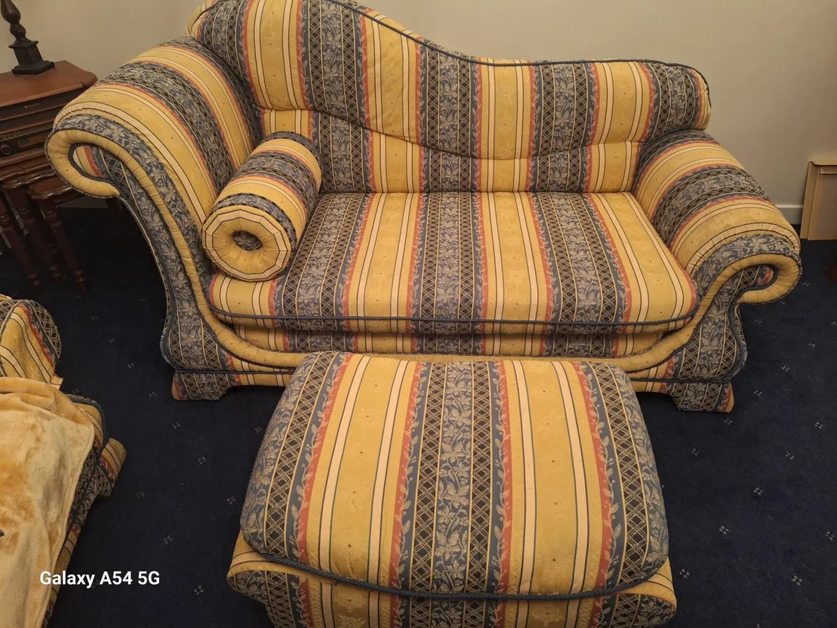 Arm Chair - Image 1