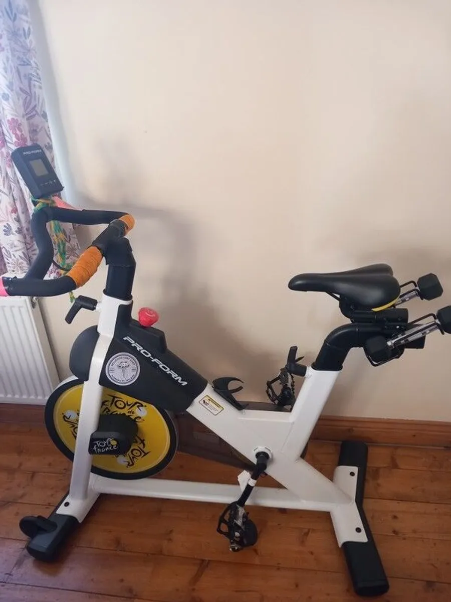 Proform Tour de France indoor exercise bike - Image 2