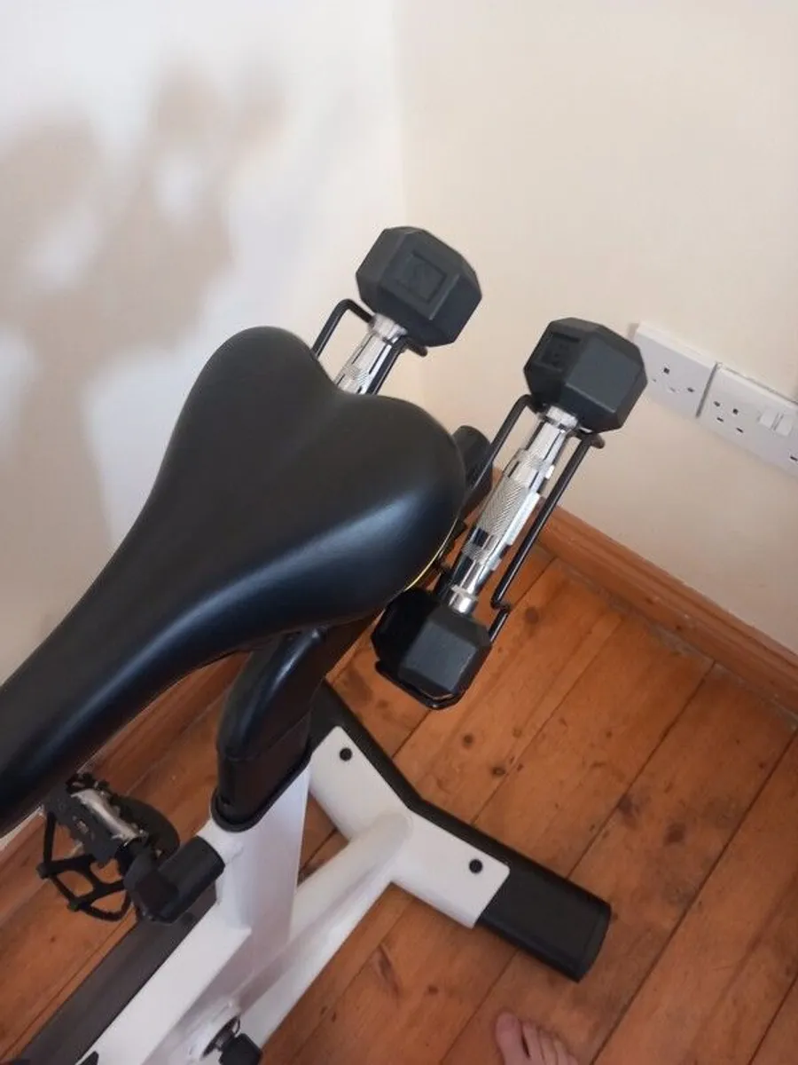 Proform Tour de France indoor exercise bike - Image 4