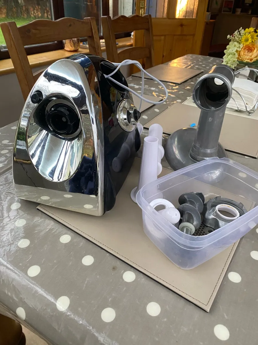 Electric meat grinder / sausage maker. - Image 3