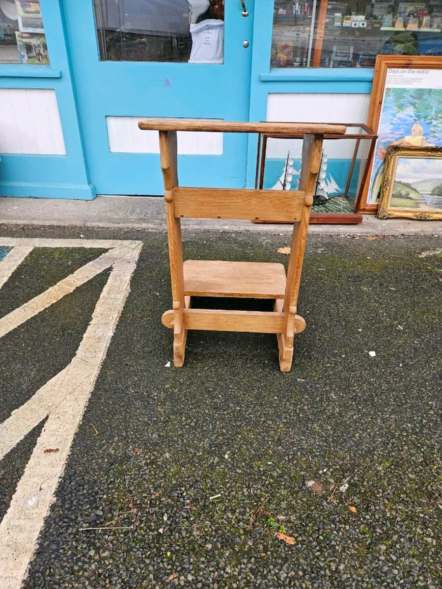 Vintage Pine Prayer Stand - Image 2