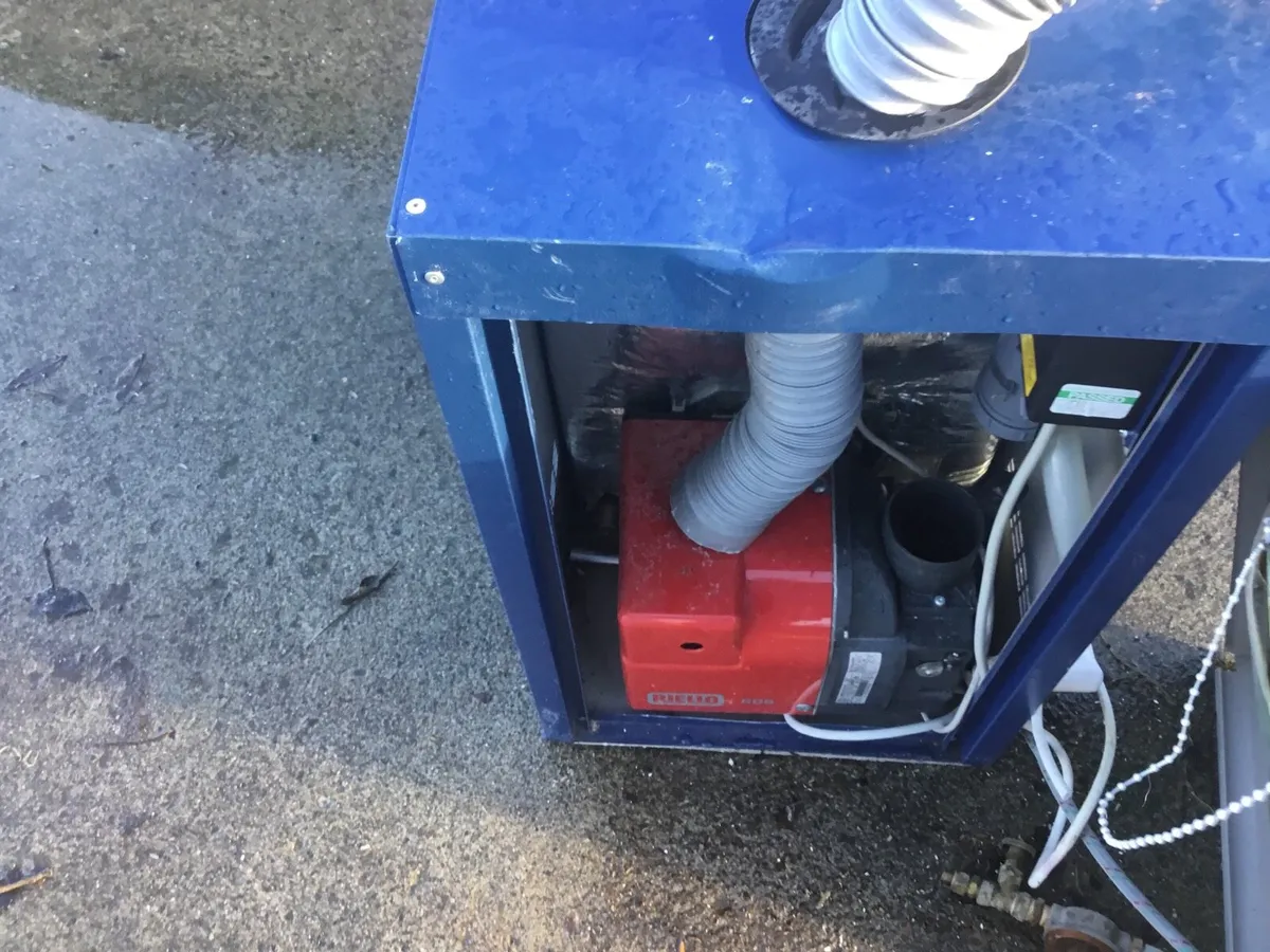 Warmflow condensing oil boiler - Image 3