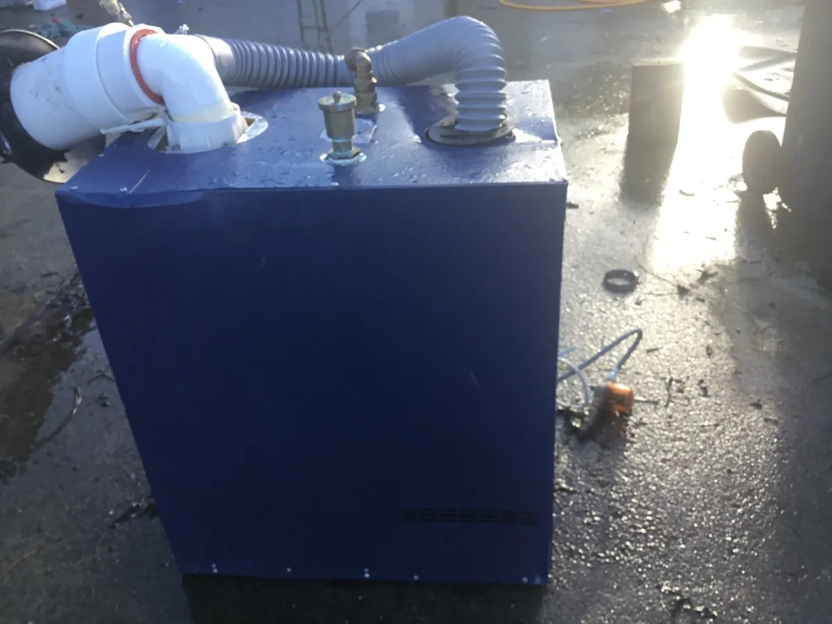 Warmflow condensing oil boiler - Image 4