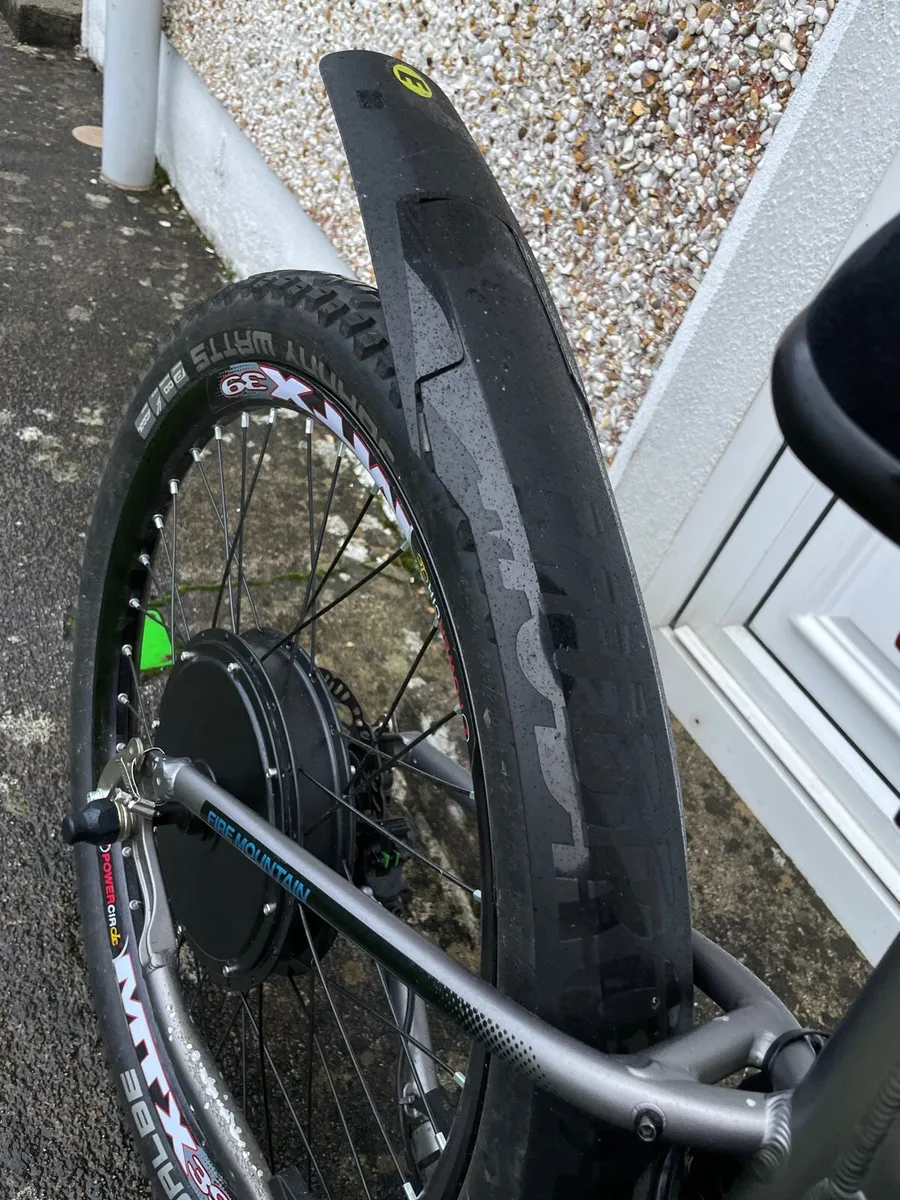 2KW Kona mountain bike 27.5 Large frame - Image 2