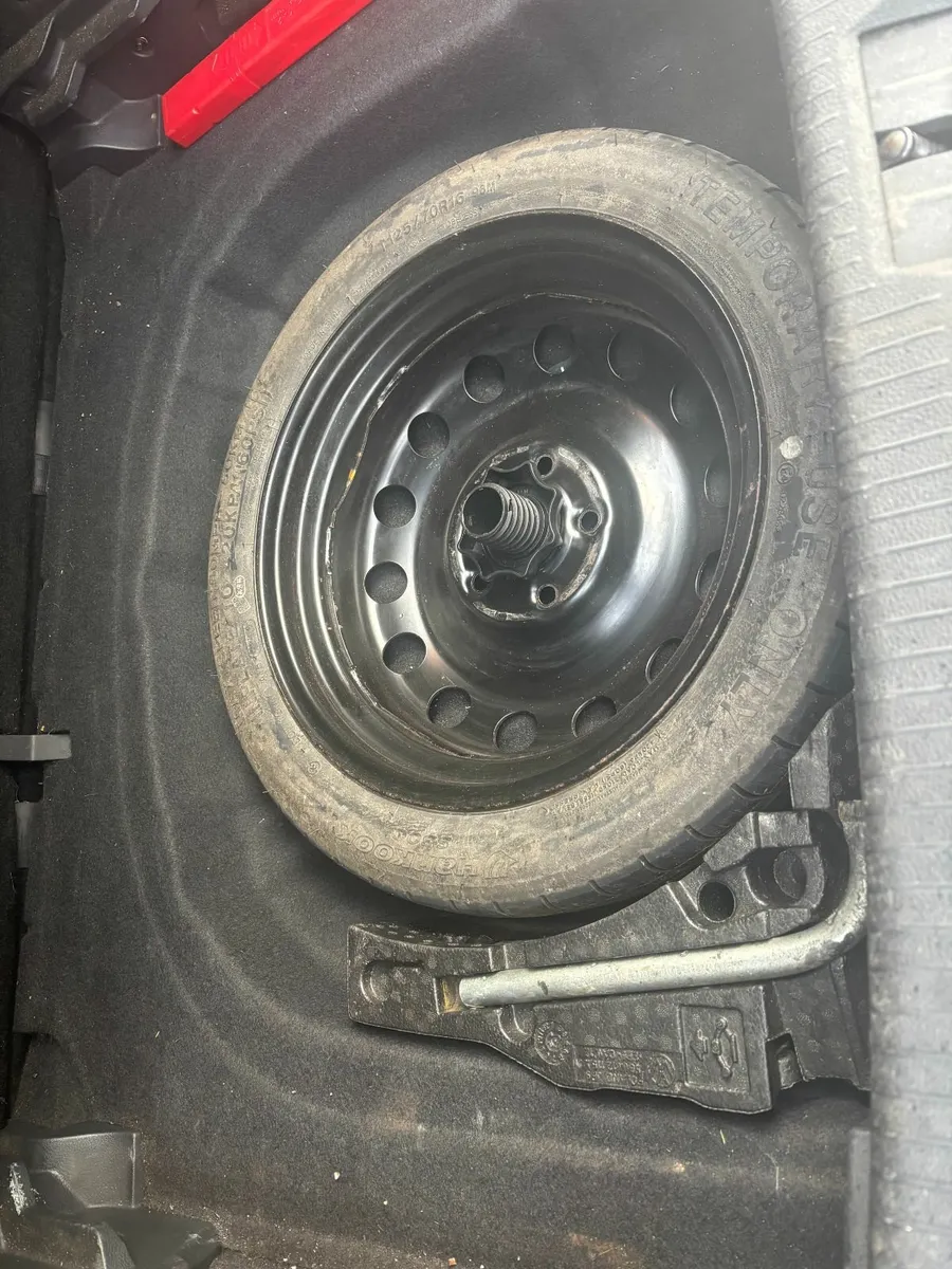 Volkswagen Golf 2014 - Image 4