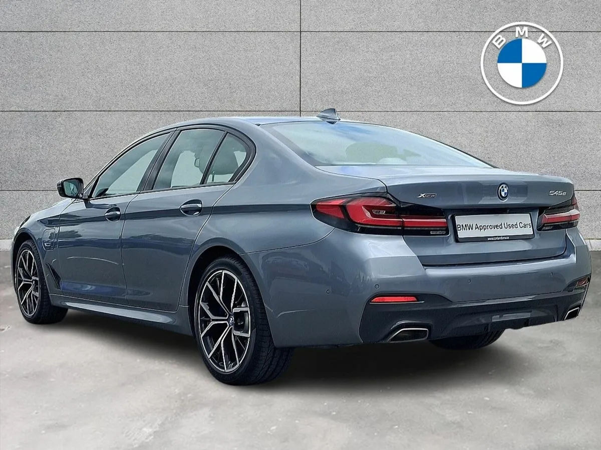 BMW 5-Series 545e xDrive M Sport Saloon - Image 3