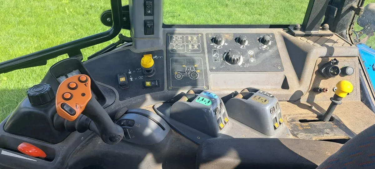 New Holland Tm190 (50kph) - Image 3