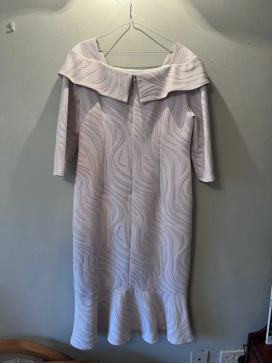 Cassandra Dress with Facinator - Image 3