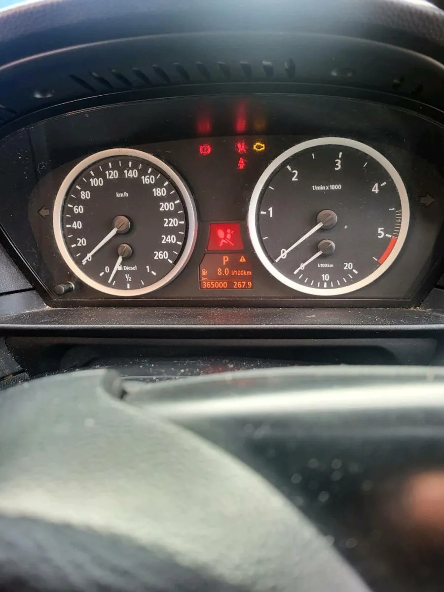 Quick sale 2L 2006 BMW 520D M Sport - Image 4