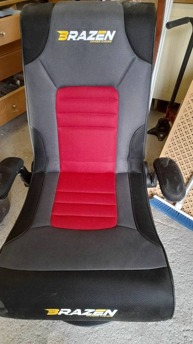 gamers chair - Image 1