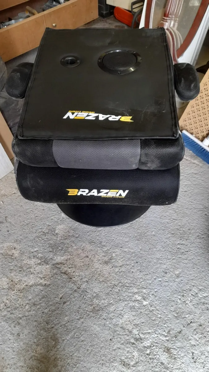 gamers chair - Image 4