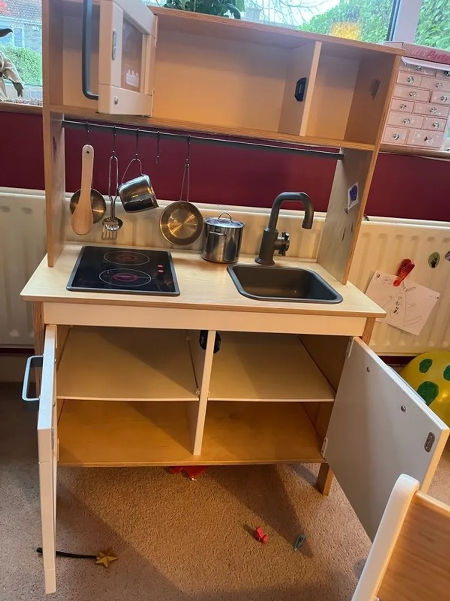 Toy Kitchen - Image 2