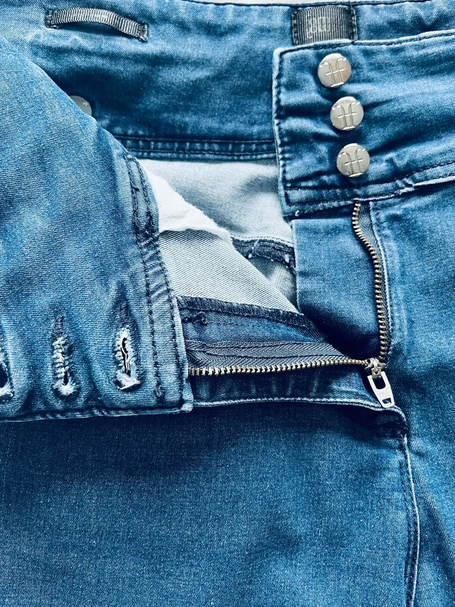 In perfect condition clothes - Image 3