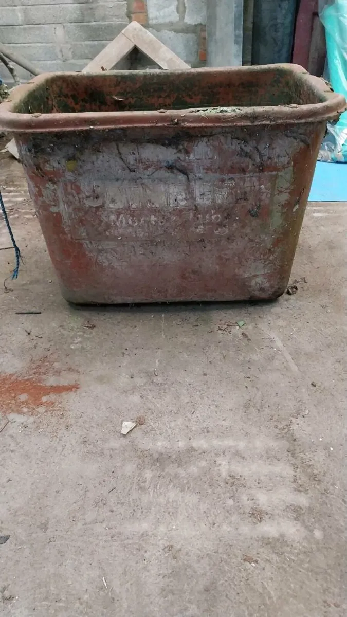 Mortar bucket - Image 1
