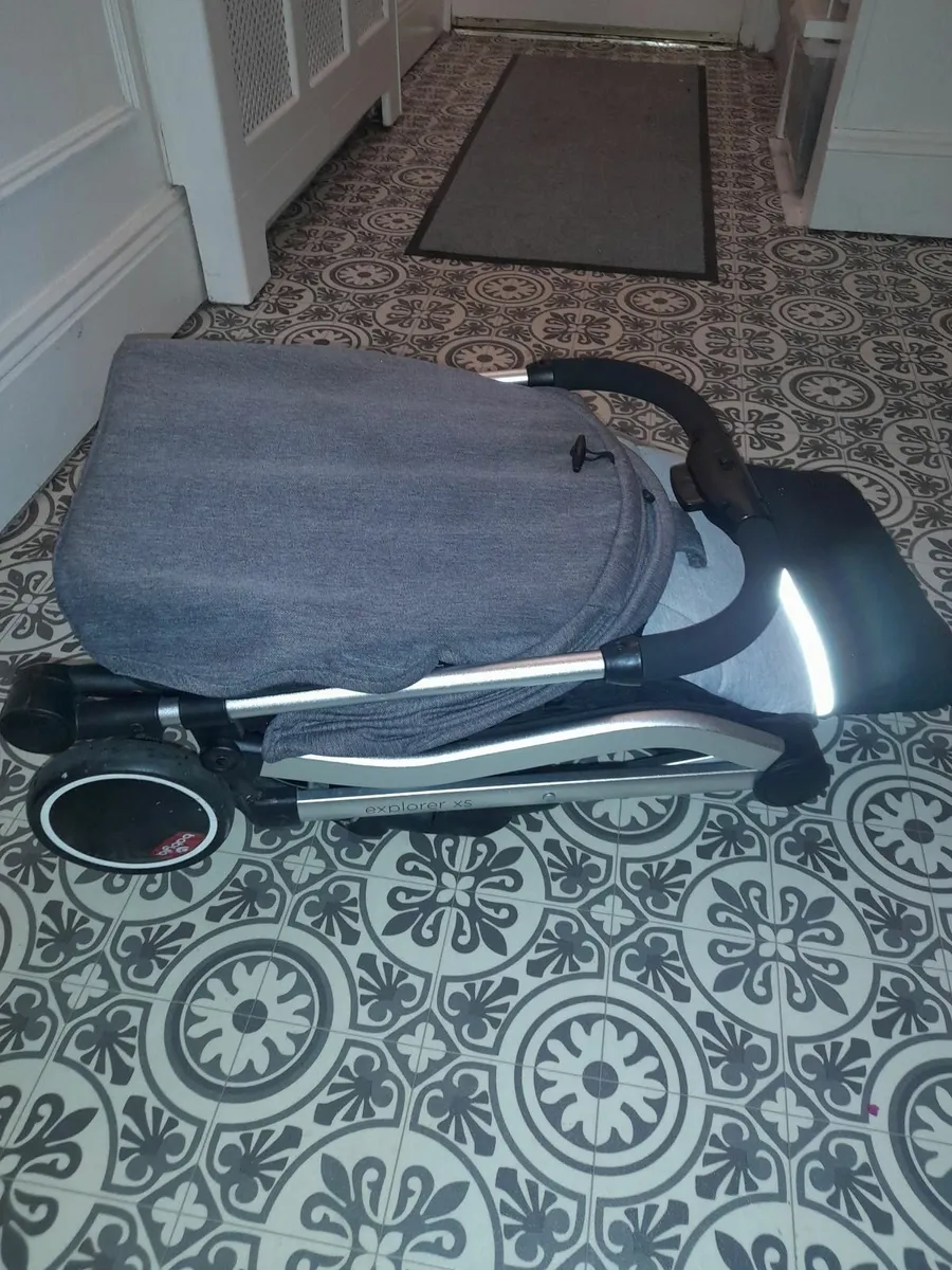 Lightweight Baby Stroller - Image 3