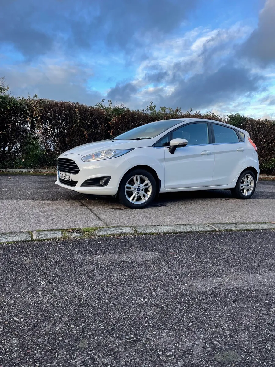 Ford Fiesta 2016 - Image 1