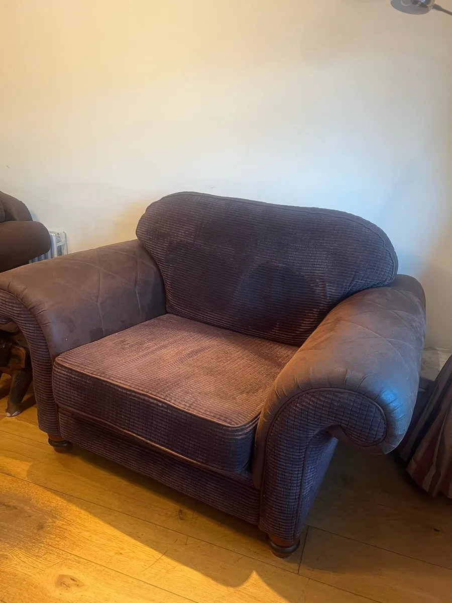 2 Arm chairs - Image 1
